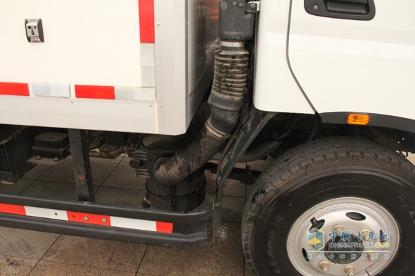 福田欧马可3系 154马力 4×2冷藏车（BJ5089XLC-FB）