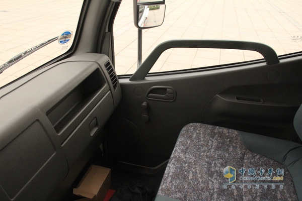 福田欧马可 154马力 4×2清障车（BSZ5089TQZ型）