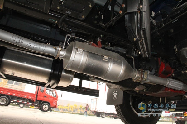 福田奥铃TX 141马力4×2平板载货车（BJ1139VJPFG-2）
