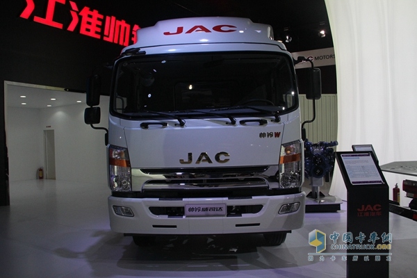 江淮 威司达中卡 迈斯福165马力 国四 载货车
