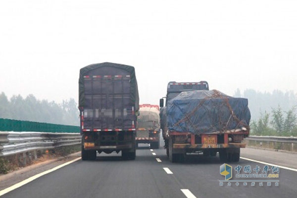 黄标车遭淘汰