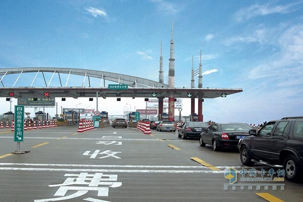 国外收费公路政策能否给国内政策带来启示