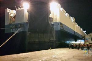 江淮重卡出口第一大单 首批200台重卡到达委内瑞拉港