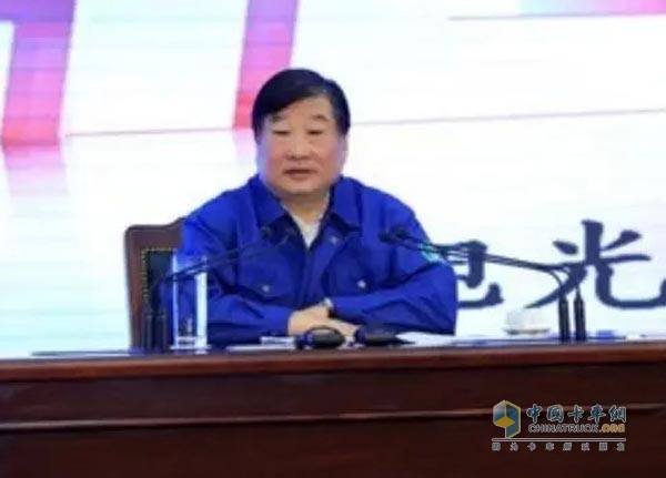潍柴谭旭光：“三思三行”适应企业转型