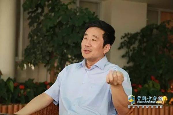 全国人大代表、广西玉柴机器集团有限公司董事局主席、广西玉柴机器股份有限公司董事长晏平