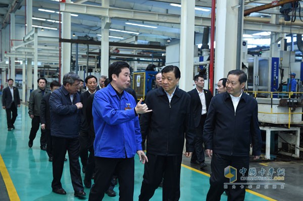 中共中央政治局常委 中央书记处书记刘云山到玉柴调研