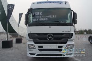 奔驰 Actros 2044 S 4X2 国四 2015标准版