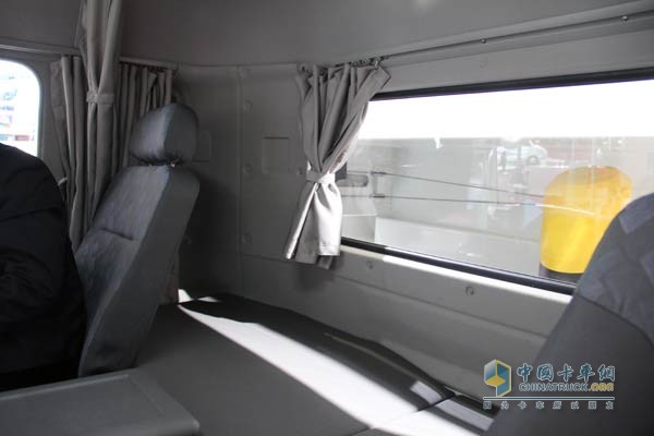 东风商用车 东风大力神 6×4 智能渣土车