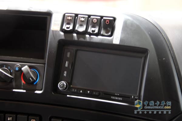 东风商用车 东风大力神 6×4 智能渣土车