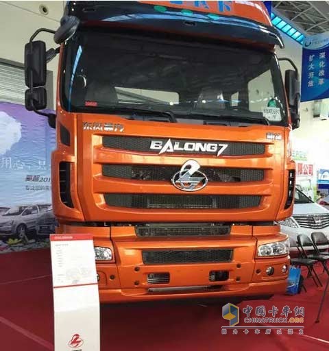 东风柳汽乘龙M7