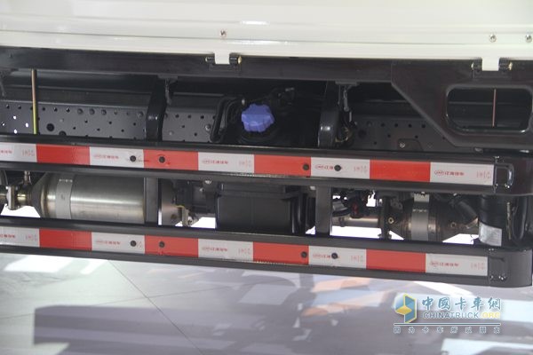 江淮帅铃K系 156马力国五载货车（窄体）