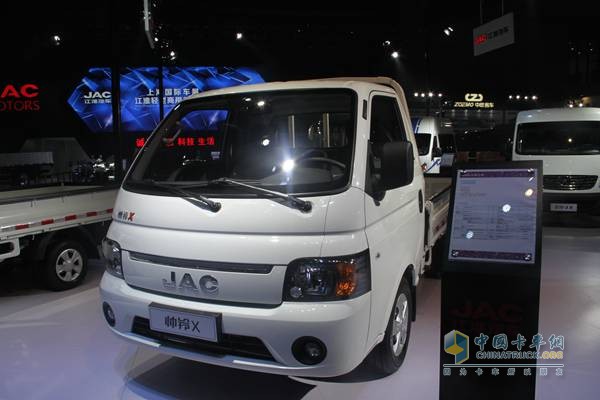 江淮帅铃X小卡宽体 136马力 4X2 单排 国五 载货车（单排）