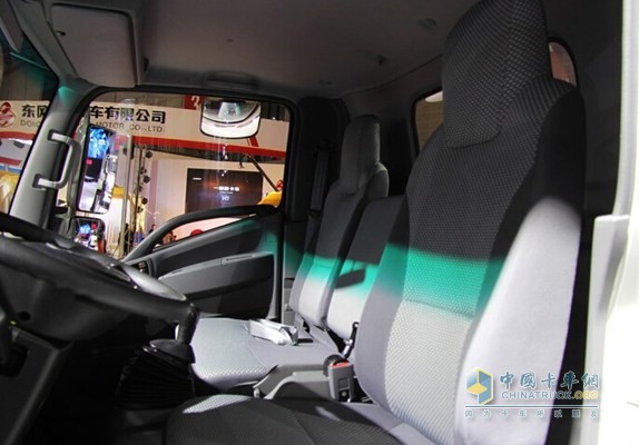 江淮帅铃K系 115马力 4X2 国四 载货车