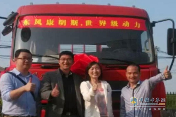 东风使者入绍兴  卡车赛场首现女卡车司机  