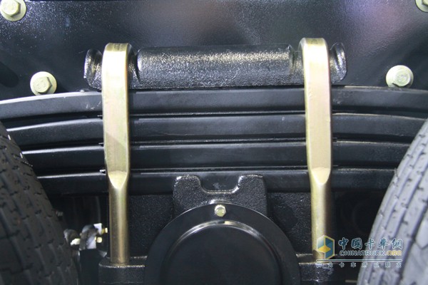 一汽解放 J6领航版 锡柴460马力 6x4牵引车