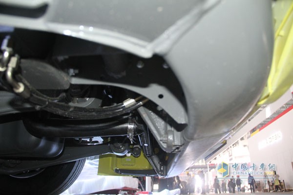 中国重汽SITRAK汕德卡C7H 国五 全气囊悬架 540马力 6X2牵引车