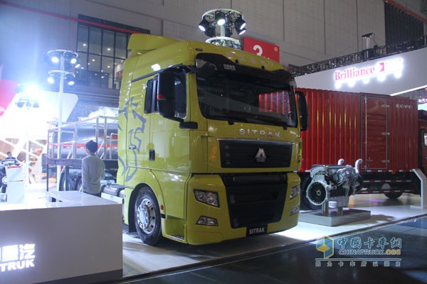 中国重汽SITRAK汕德卡C7H 国五 全气囊悬架 540马力 6X2牵引车