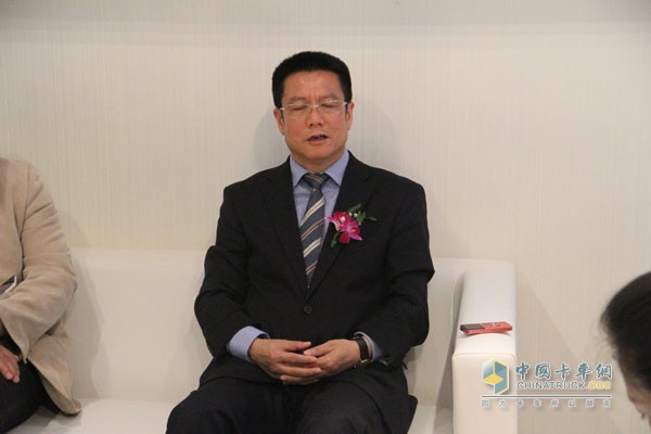 上海车展 福田汽车发布战略性电商快递物流一站式解决方