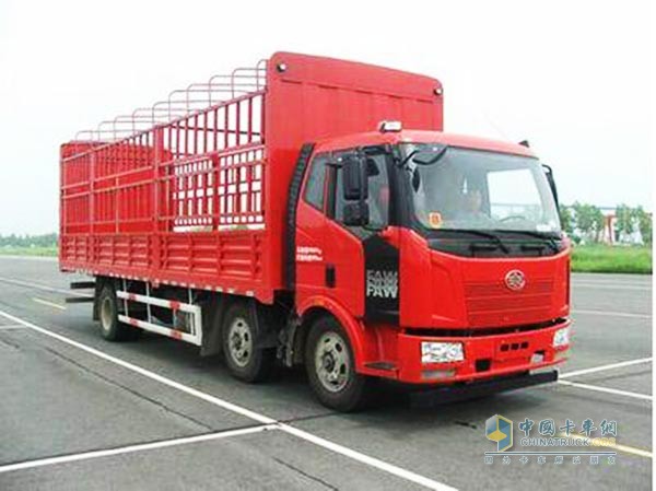解放J6L6*2载货车