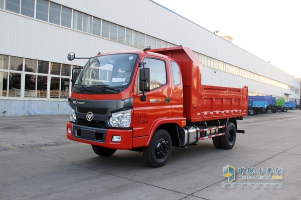 福田瑞沃 扬柴110马力 轻型工程型工程车 红色侧面照