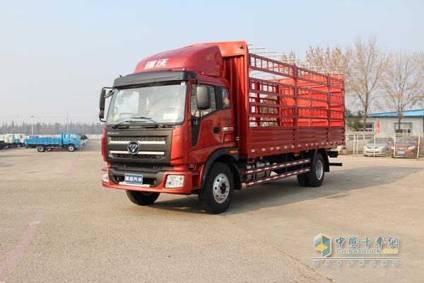 瑞沃中卡康明斯国四154马力 4×2 仓栏仓栅车