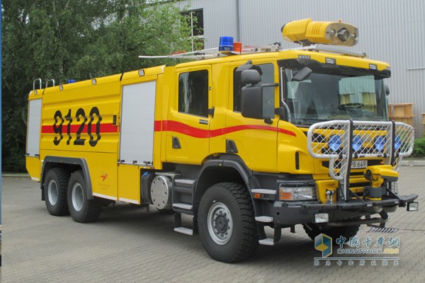 斯堪尼亚•	•	P 550 CB6x6HHZ CP28