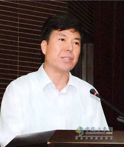 法士特新任董事长严鉴铂