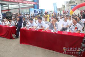 福田奥铃CTX康明斯2.8L气刹新品云南上市