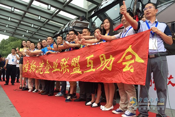 解放J6领航版最棒！