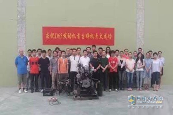 昆明云内动力股份有限公司研发的D65发动机成功点火