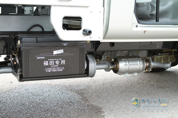 时代汽车 驭菱V1 双排平板 载货车