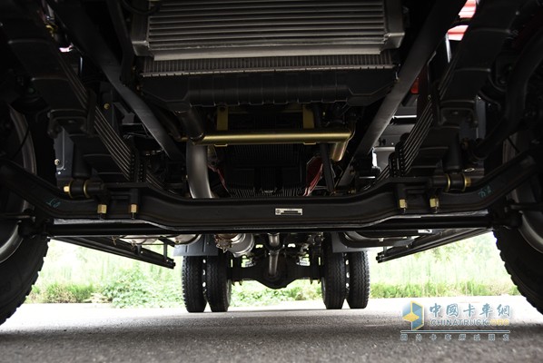 福田瑞沃 康明斯ISF3.8L 168马力 4X2 载货车（外观）