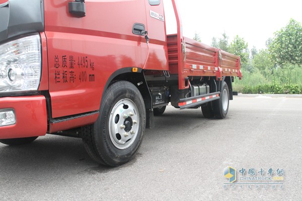 福田瑞沃 时代骁运 110马力 4X2 自卸车（外观）