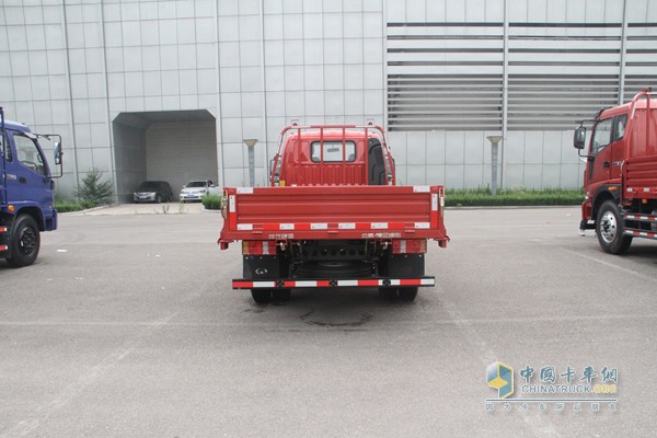 福田瑞沃 时代骁运 110马力 4X2 自卸车（外观）
