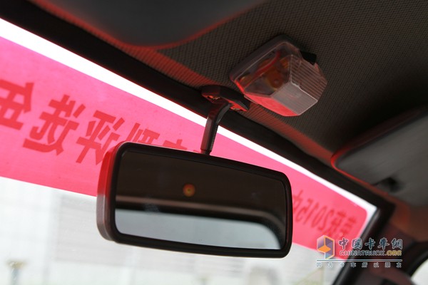 时代汽车 驭菱VQ1单排厢车（内饰）