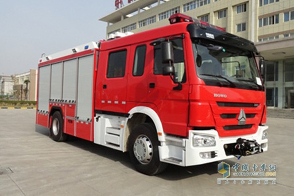 中国重汽消防车