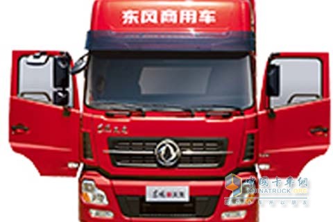 东风商用车 农副散杂运输系列 康明斯245马力 6x2载货车