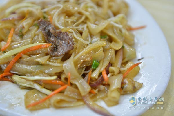 德国曼恩“车轮上的美食”之广州美食干炒牛河