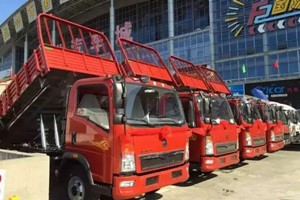 中国重汽HOWO轻卡自卸车 “顶”起致富梦想