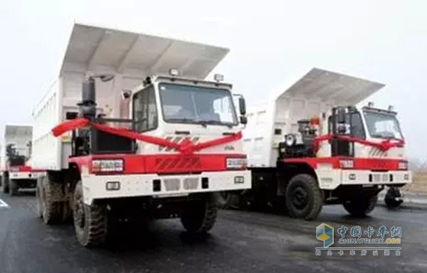 WD12助力扬州盛达矿用宽体自卸车驰骋青海某铜矿区
