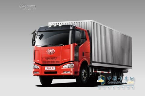 一汽解放J6M 280马力6×4厢式载货车（复合型）