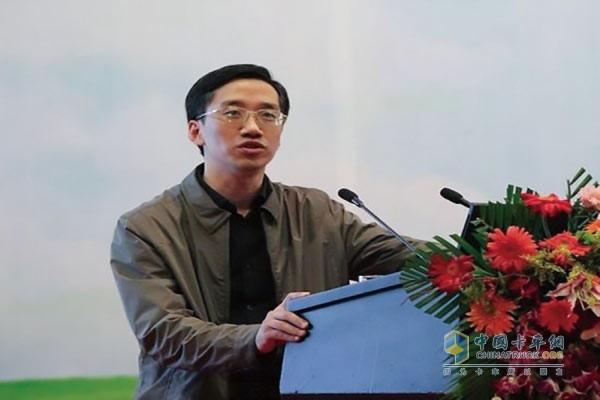 中国电力企业联合会标准化管理中心副主任刘永东
