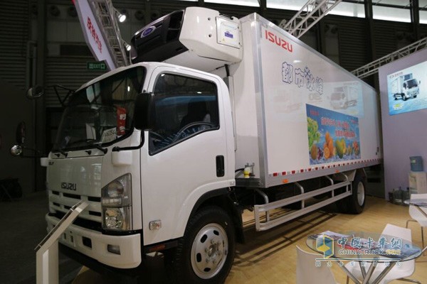 庆铃700P冷藏车