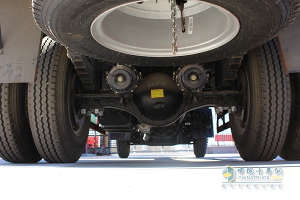 江淮格尔发K3L 160马力 4X2 载货车
