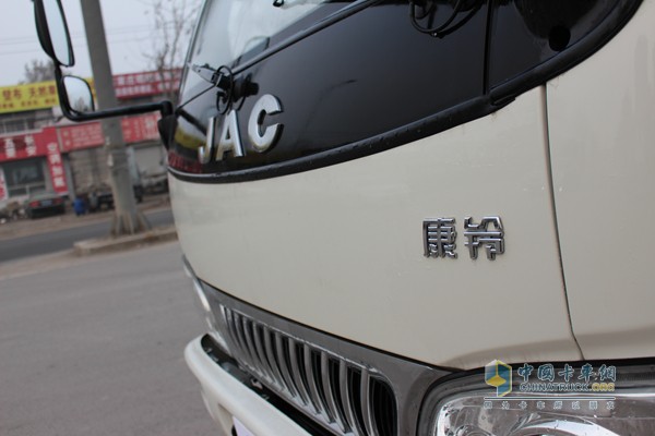 江淮康铃 4X2 厢式载货车