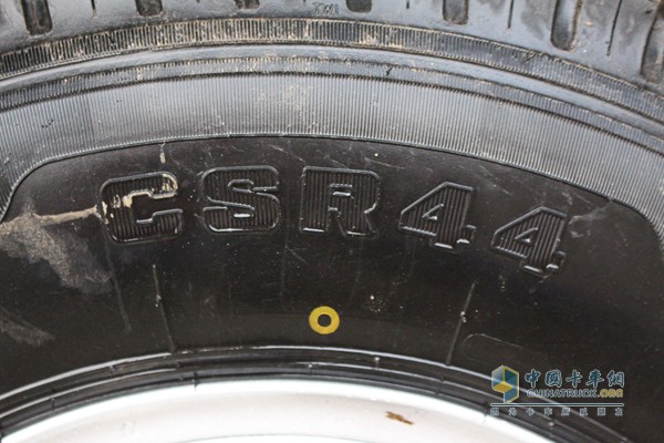 江淮康铃 4X2 厢式载货车