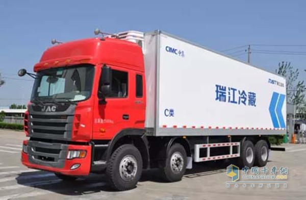中集瑞江冷藏车