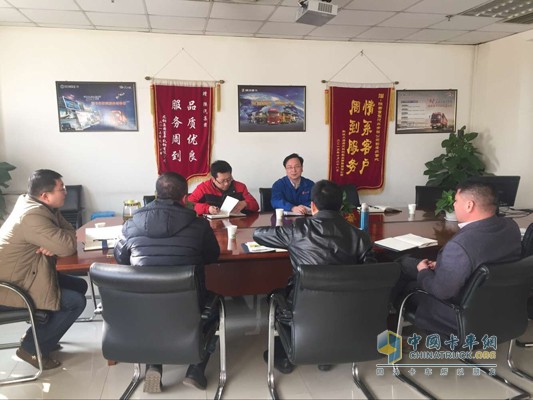 陕汽重卡