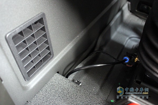 沃尔沃新FH 500马力 6x2 牵引车
