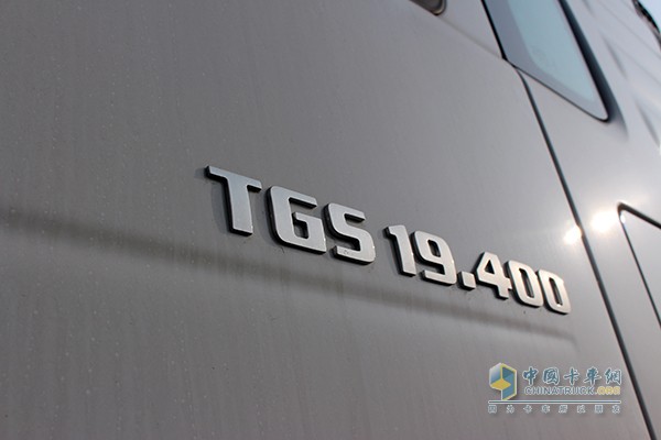 德国曼恩TGS19.400 400马力4x2 BLS牵引车